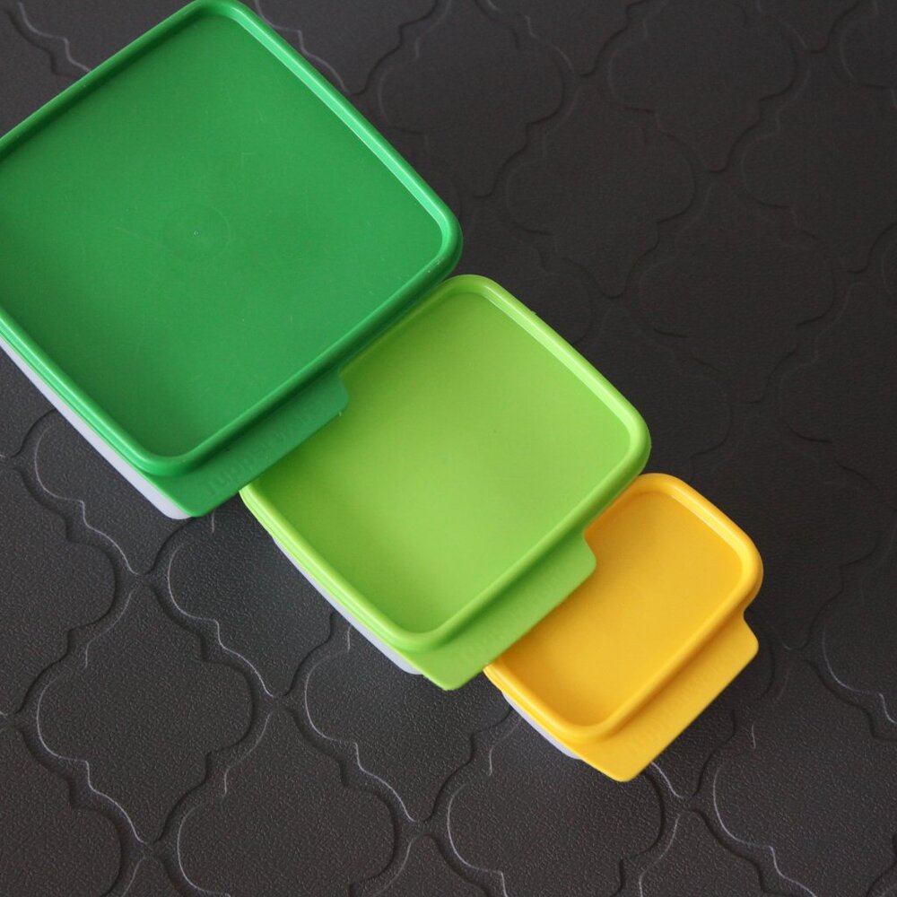 Tupperware Nesting Lunch Container Kit - Picture 3 of 10